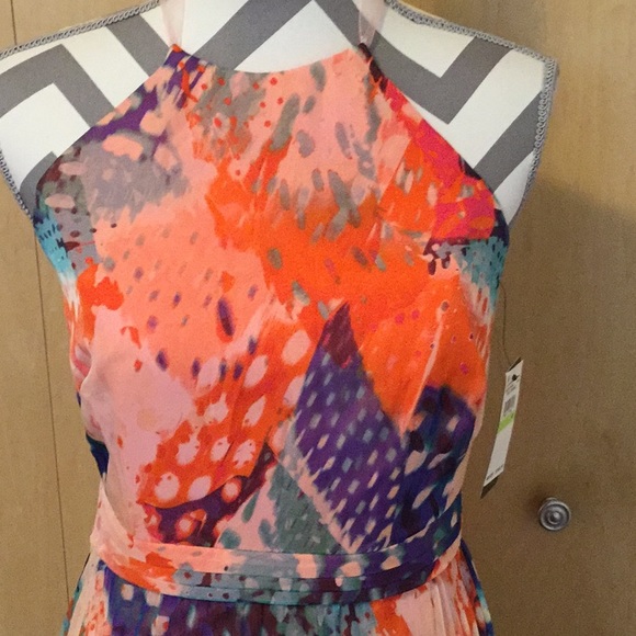 Pleat Gauze Halter Gown LAUNDRY BY SHELLI SEGAL - Picture 5 of 8